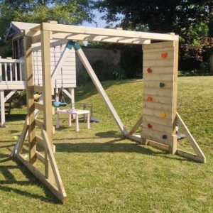 Monkey bars with climbing wall