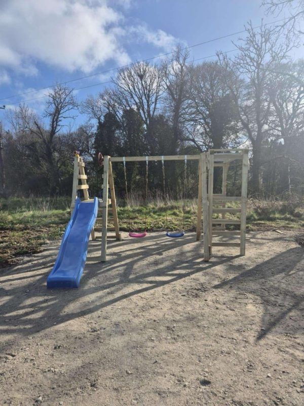 swing and slide set with monkey bars - Image 2